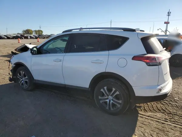 2T3BFREV8JW855557 2018 TOYOTA RAV 4 - Image 2