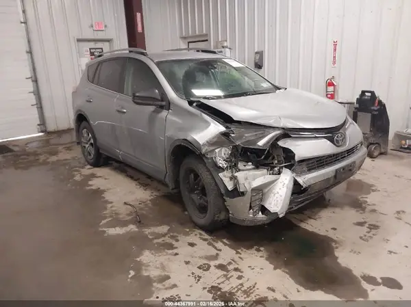 2T3BFREV9HW540230 2017 TOYOTA RAV 4 - Image 1