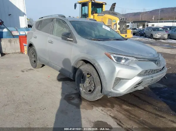2T3BFREV9HW553298 2017 TOYOTA RAV 4 - Image 1