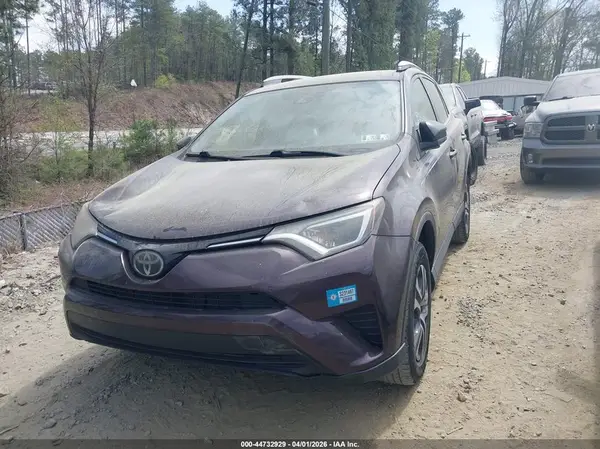 2T3BFREV9HW557965 2017 TOYOTA RAV 4 - Image 2