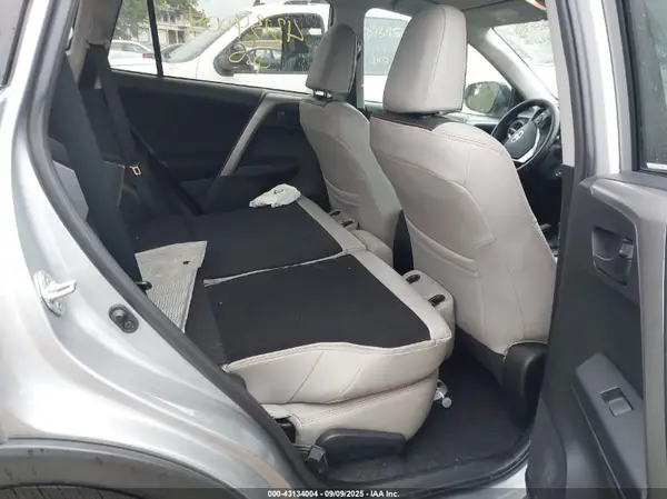 2T3BFREV9HW565516 2017 TOYOTA RAV 4 - Image 8