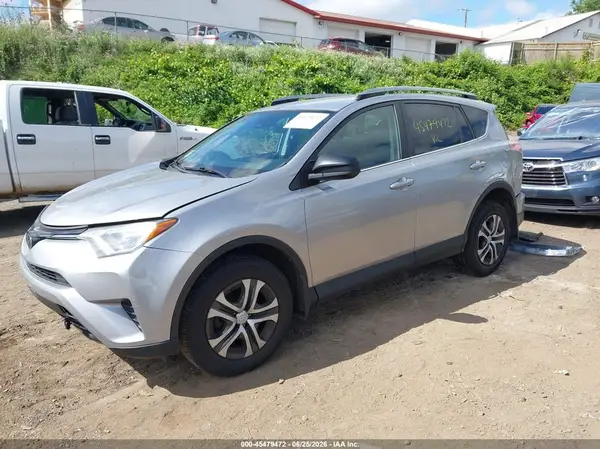 2T3BFREV9HW567086 2017 TOYOTA RAV 4 - Image 2