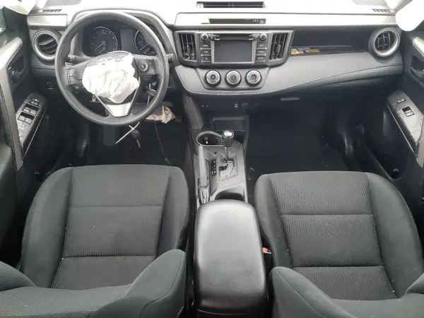 2T3BFREV9HW570439 2017 TOYOTA RAV 4 - Image 8