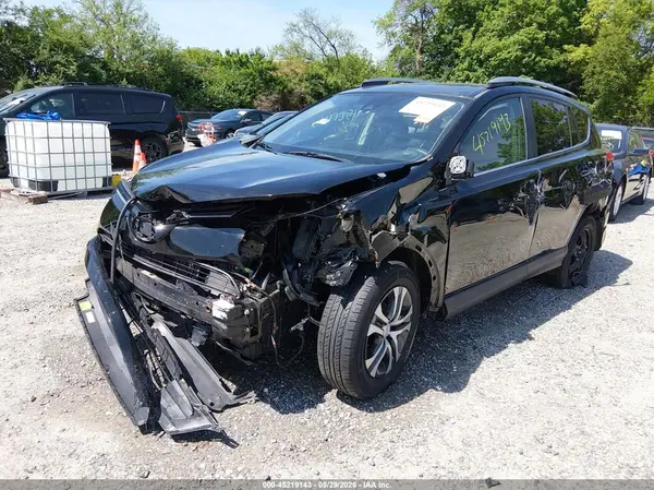 2T3BFREV9HW577228 2017 TOYOTA RAV 4 - Image 2