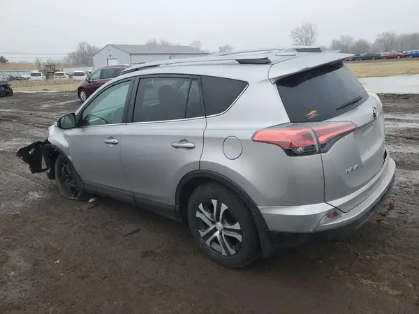 2T3BFREV9HW602189 2017 TOYOTA RAV 4 - Image 2