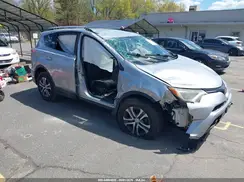 2T3BFREV9HW615136 2017 TOYOTA RAV 4