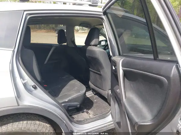 2T3BFREV9HW654440 2017 TOYOTA RAV 4 - Image 8
