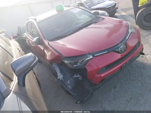 2T3BFREV9HW654776 2017 TOYOTA RAV 4 - Image 1