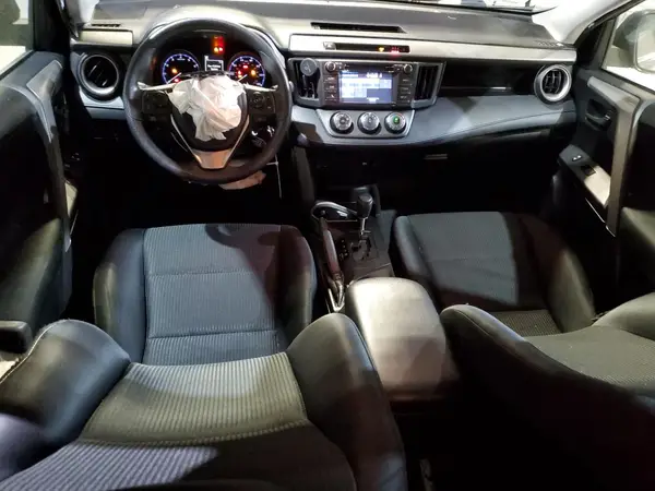 2T3BFREV9HW687115 2017 TOYOTA RAV 4 - Image 8