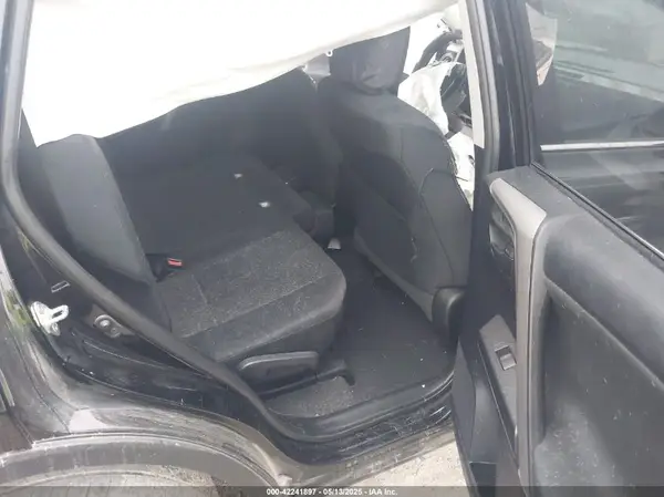2T3BFREV9JW701570 2018 TOYOTA RAV 4 - Image 8