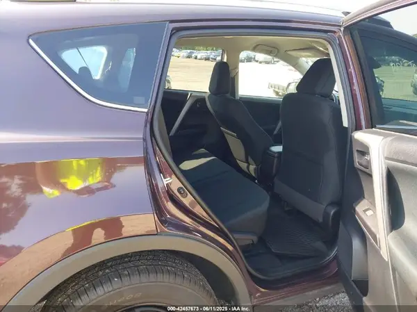 2T3BFREV9JW713508 2018 TOYOTA RAV 4 - Image 8
