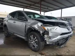 2T3BFREV9JW740594 2018 TOYOTA RAV 4