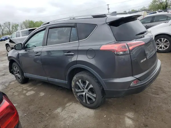 2T3BFREV9JW758125 2018 TOYOTA RAV 4 - Image 2