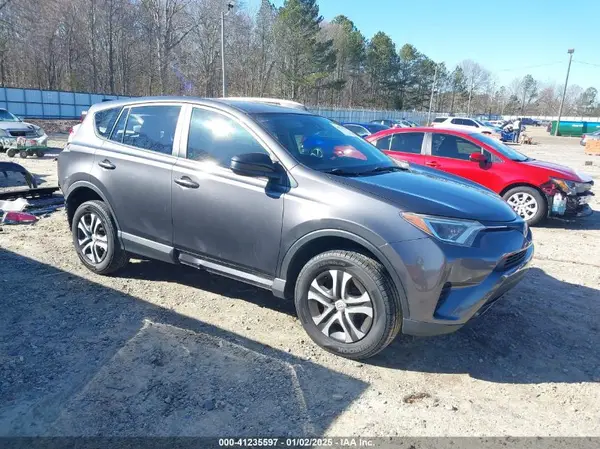 2T3BFREV9JW762742 2018 TOYOTA RAV 4 - Image 1