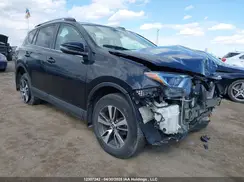 2T3BFREV9JW794395 2018 TOYOTA RAV 4