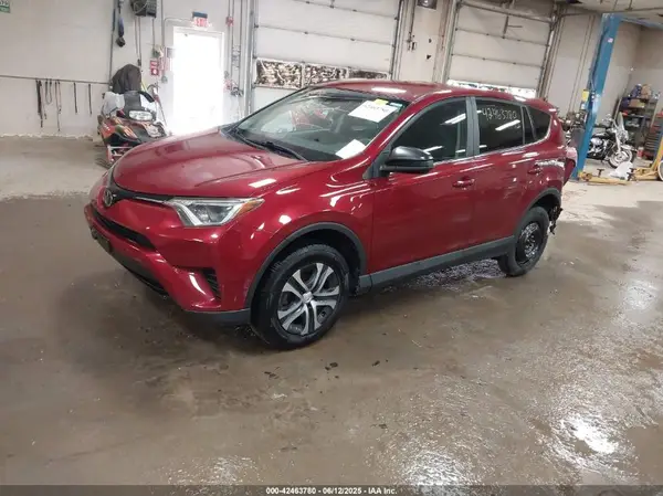 2T3BFREV9JW825953 2018 TOYOTA RAV 4 - Image 2