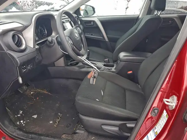 2018 TOYOTA RAV 4 auction photo 7
