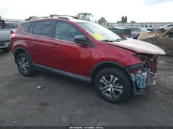 2T3BFREV9JW852196 2018 TOYOTA RAV 4