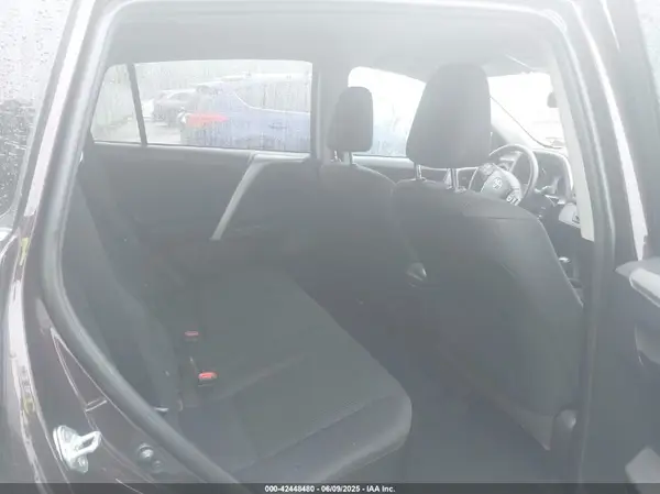 2T3BFREV9JW857284 2018 TOYOTA RAV 4 - Image 8