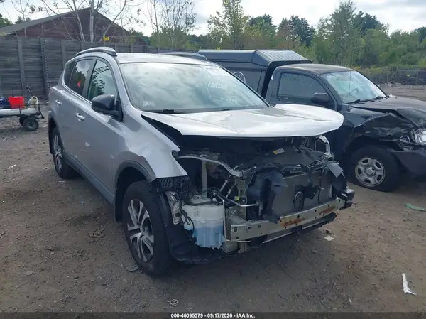 2T3BFREVXHW595334 2017 TOYOTA RAV 4 - Image 1