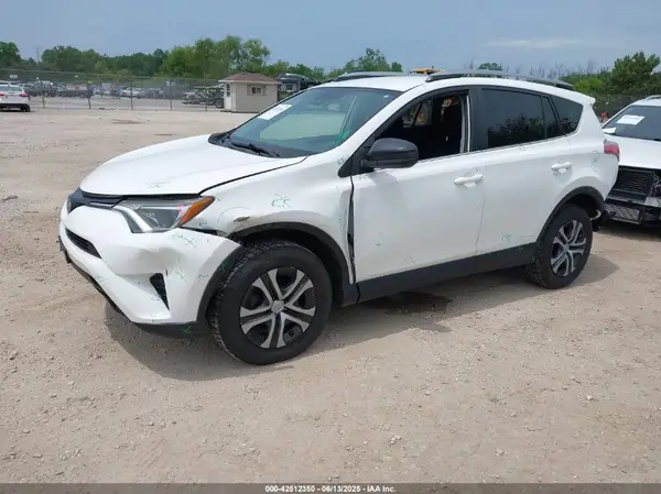 2T3BFREVXHW647593 2017 TOYOTA RAV 4 - Image 2