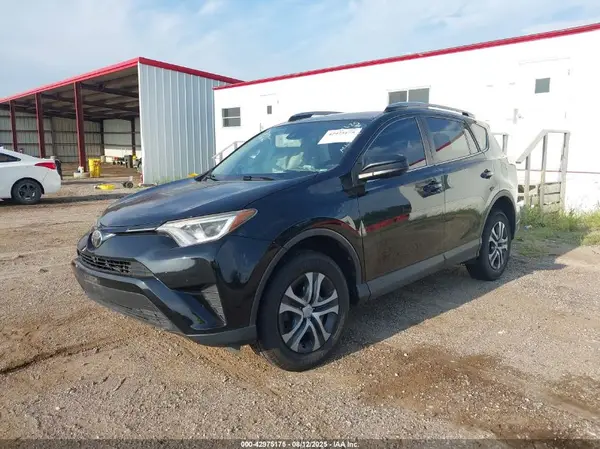 2T3BFREVXHW676754 2017 TOYOTA RAV 4 - Image 2