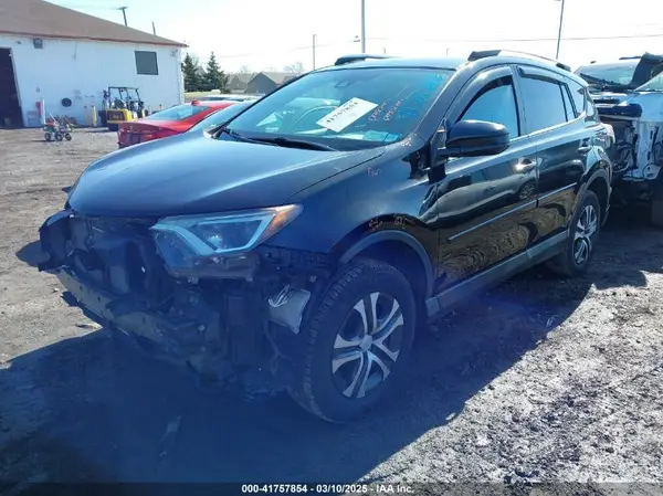 2T3BFREVXHW687916 2017 TOYOTA RAV 4 - Image 2