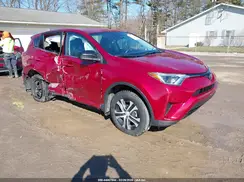 2T3BFREVXJW712982 2018 TOYOTA RAV 4