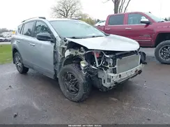 2T3BFREVXJW717079 2018 TOYOTA RAV 4