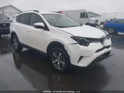 2T3BFREVXJW743617 2018 TOYOTA RAV 4