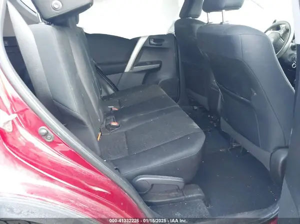 2T3BFREVXJW755637 2018 TOYOTA RAV 4 - Image 8