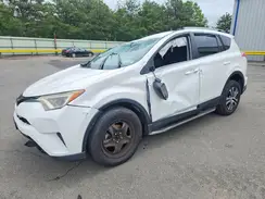 2T3BFREVXJW770882 2018 TOYOTA RAV 4