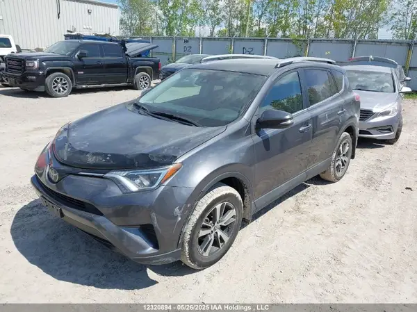 2T3BFREVXJW803895 2018 TOYOTA RAV 4 - Image 2