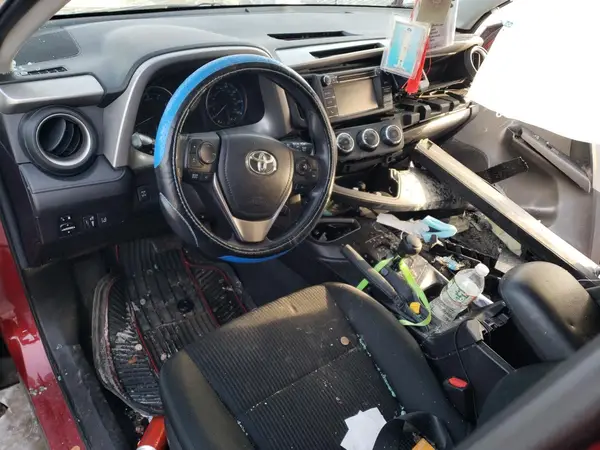 2T3BFREVXJW821118 2018 TOYOTA RAV 4 - Image 8