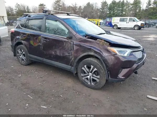 2T3BFREVXJW833320 2018 TOYOTA RAV 4 - Image 1