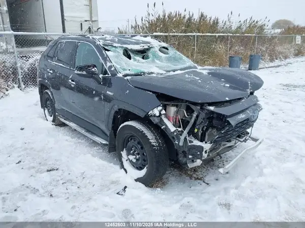 2T3BWRFV4KW018885 2019 TOYOTA RAV 4 - Image 1