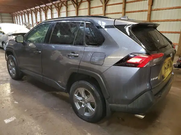 2T3BWRFV9NW146088 2022 TOYOTA RAV 4 - Image 2