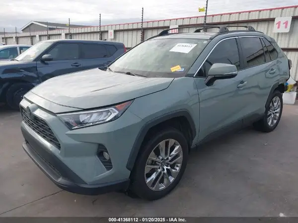 2T3C1RFV0KW030583 2019 TOYOTA RAV 4 - Image 2