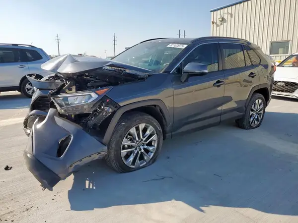 2T3C1RFV0MC096149 2021 TOYOTA RAV 4 - Image 1