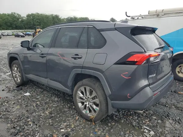 2T3C1RFV0MC106727 2021 TOYOTA RAV 4 - Image 2