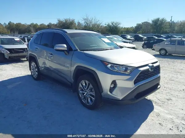 2T3C1RFV0MC125987 2021 TOYOTA RAV 4 - Image 1