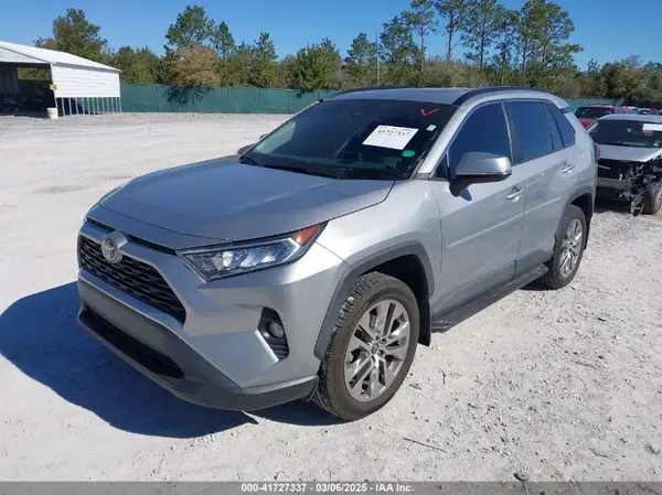 2T3C1RFV0MC125987 2021 TOYOTA RAV 4 - Image 2