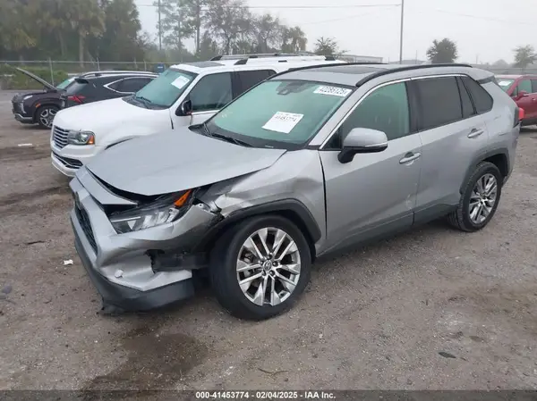 2T3C1RFV0MW116348 2021 TOYOTA RAV 4 - Image 2