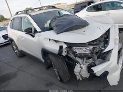 2T3C1RFV0MW152086 2021 TOYOTA RAV 4