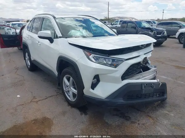 2T3C1RFV0MW157837 2021 TOYOTA RAV 4 - Image 1
