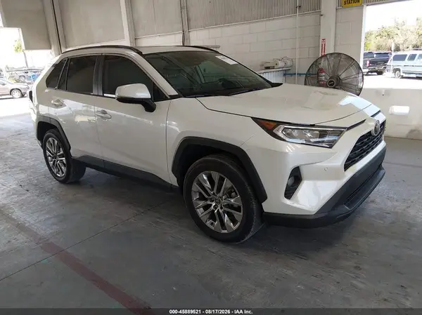 2T3C1RFV0MW183807 2021 TOYOTA RAV 4 - Image 1