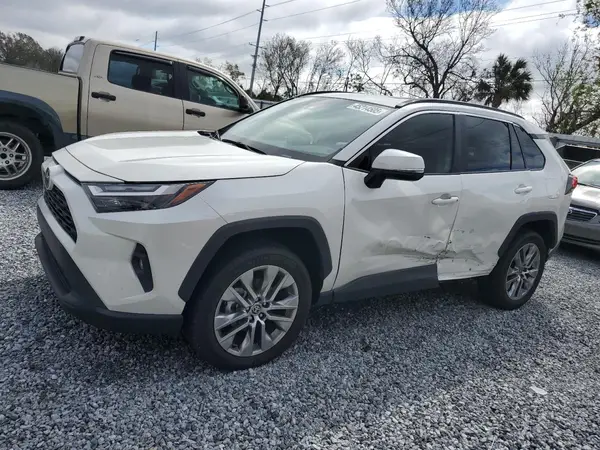2T3C1RFV0NW235633 2022 TOYOTA RAV 4 - Image 1