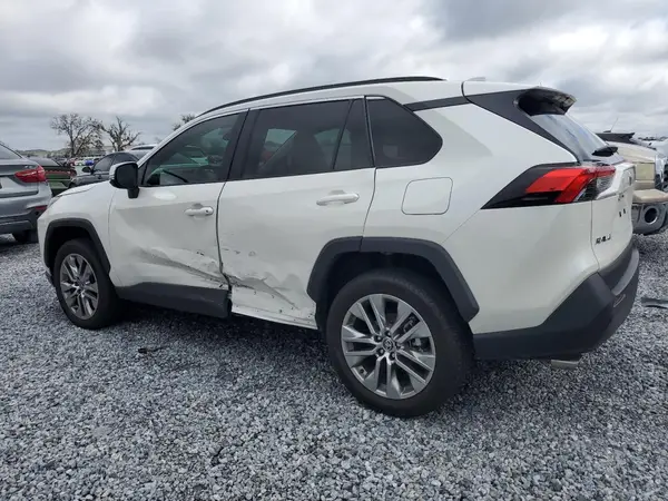 2T3C1RFV0NW235633 2022 TOYOTA RAV 4 - Image 2