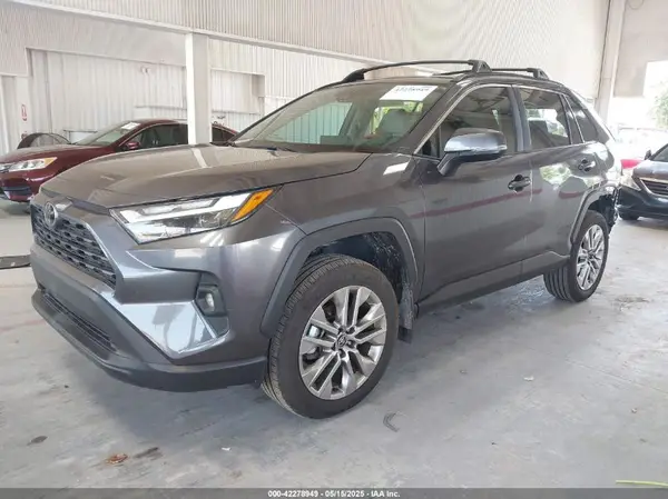 2T3C1RFV0RC284225 2024 TOYOTA RAV 4 - Image 2