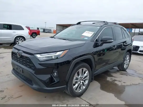 2T3C1RFV0RW342171 2024 TOYOTA RAV 4 - Image 2
